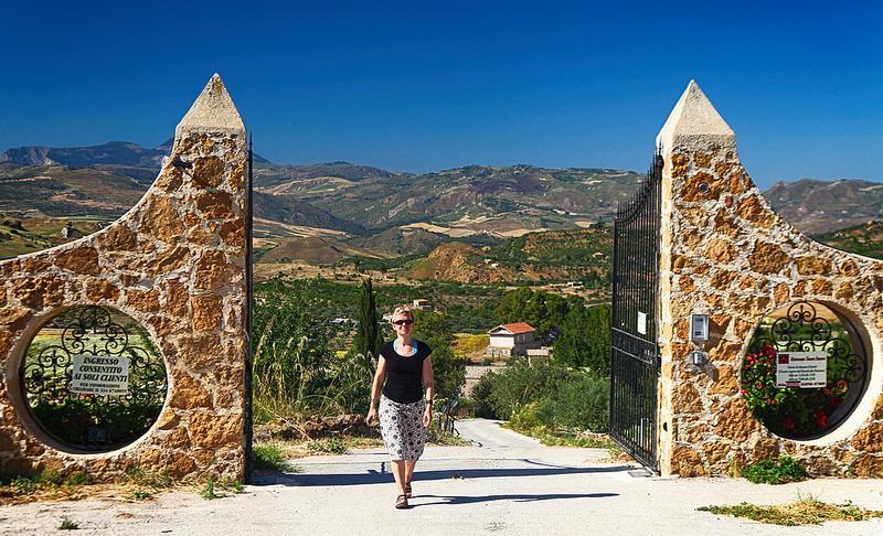 Vila Ciuci'S Manor Aragona Exteriér fotografie