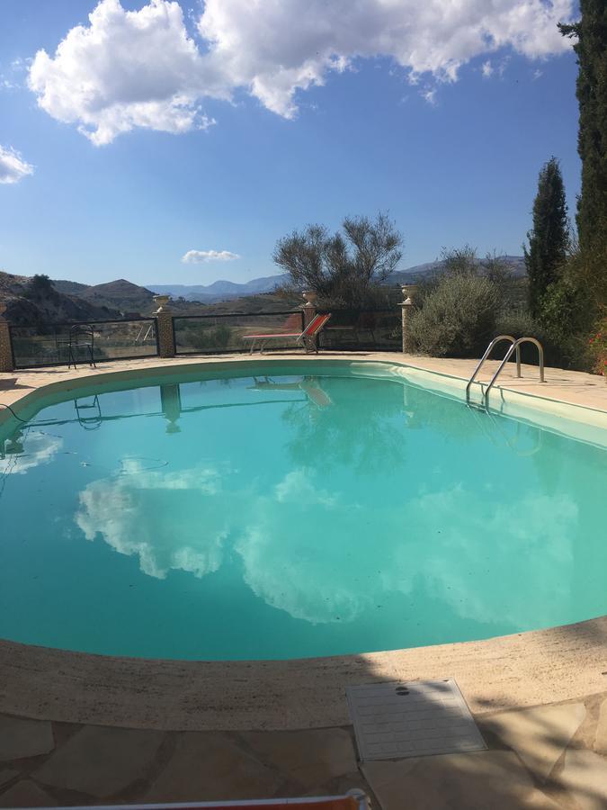 Vila Ciuci'S Manor Aragona Exteriér fotografie